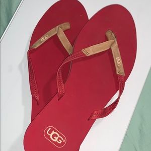 **NEW** UGG FLIP FLOPS